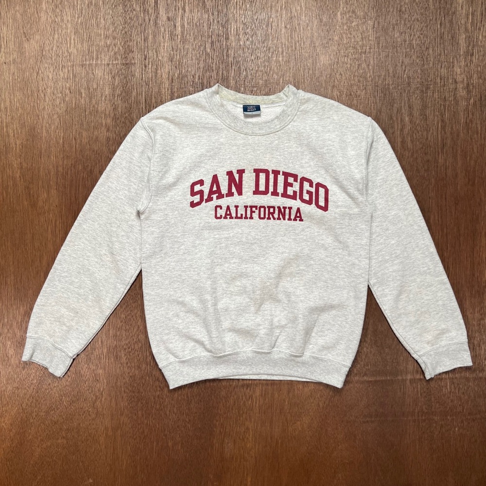 MV Sport San Diego California Cozy Sweatshirt Gray Heather Crewneck Small